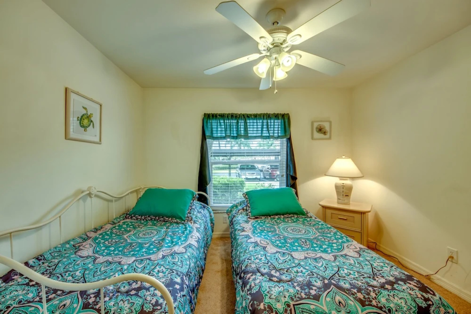 Charter Club Condo - Roelens Vacations