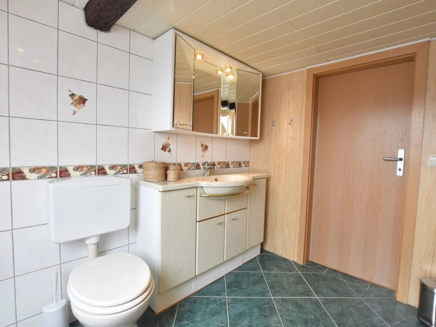 Moderne Ferienwohnung mit Grill in Rakow