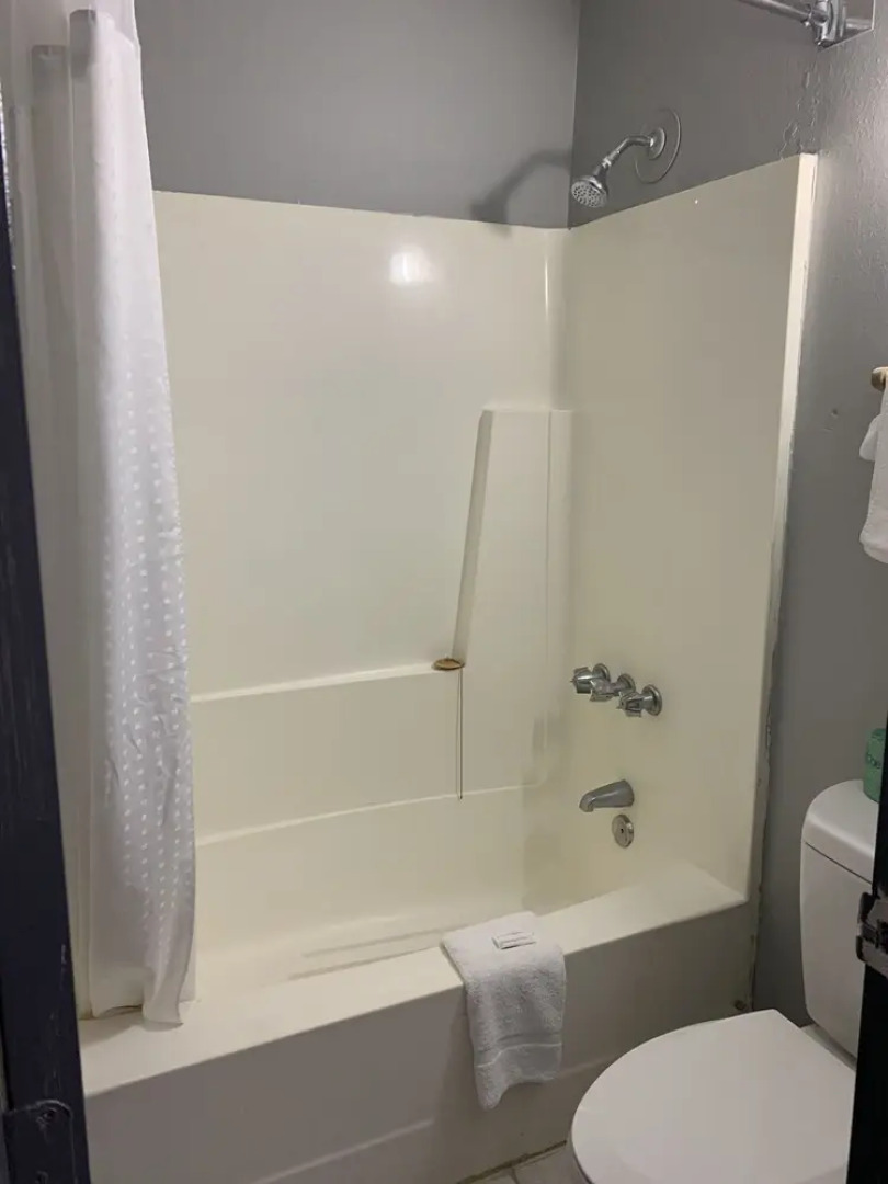 Scottish Inns Locust Grove