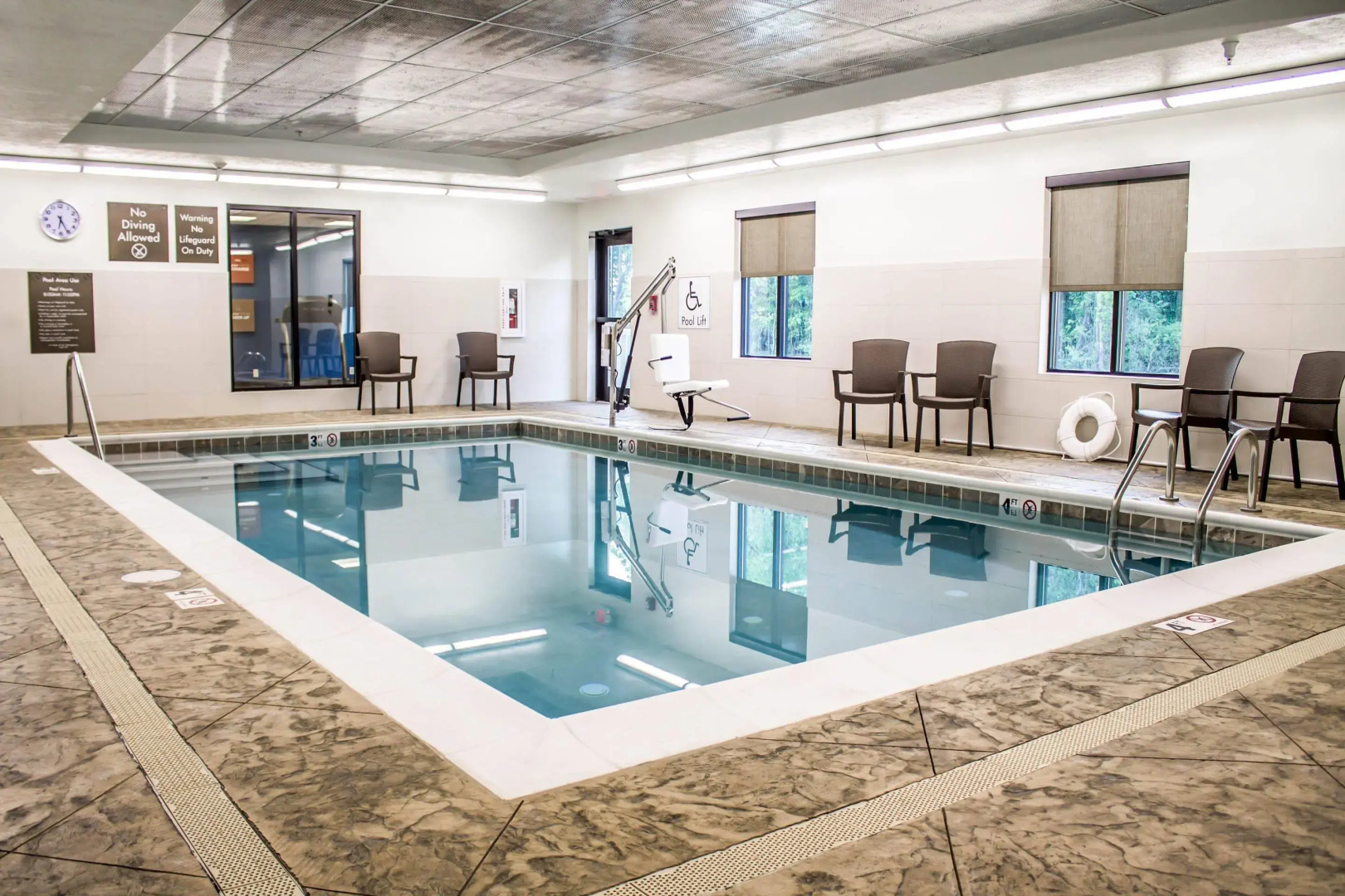 Comfort Suites Hartville - North Canton