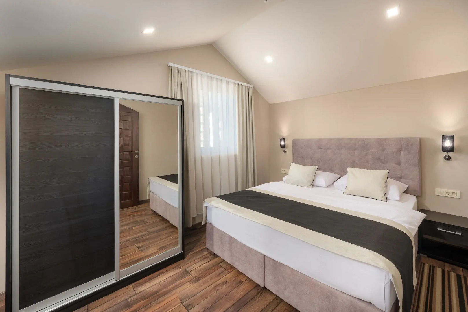 Hotel Central Beach 9