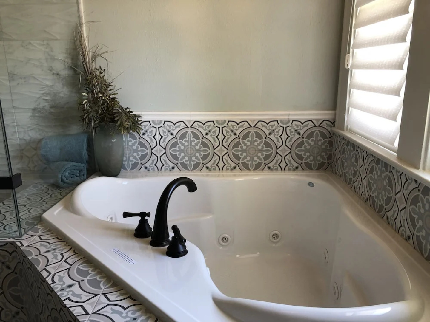 Avenue O Bed & Breakfast