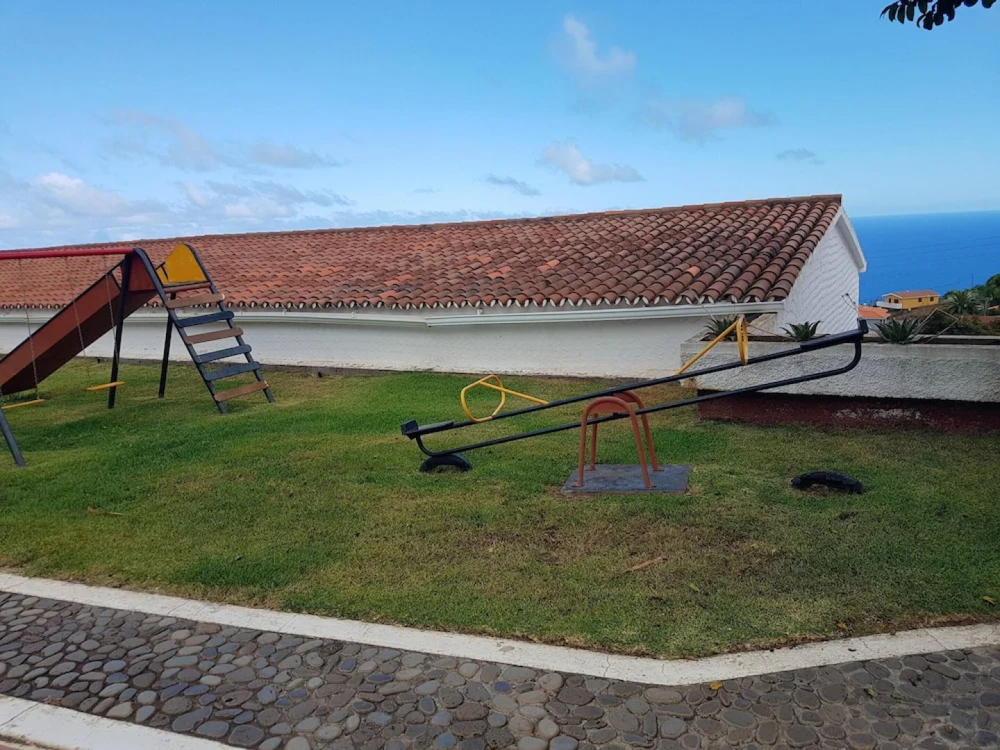 Apartment with One Bedroom in Tacoronte, with Wonderful Sea View, Shared Pool, Furnished Terrace - 4 Km From the Beach