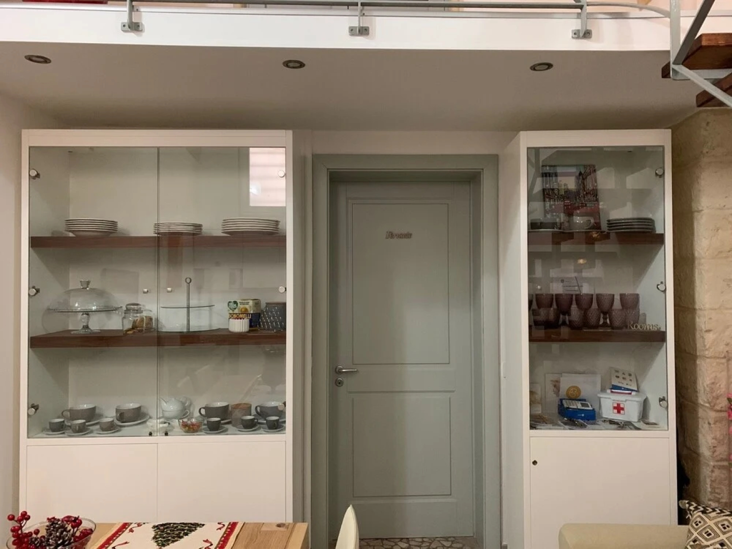 Ferrante D'Aragona rooms