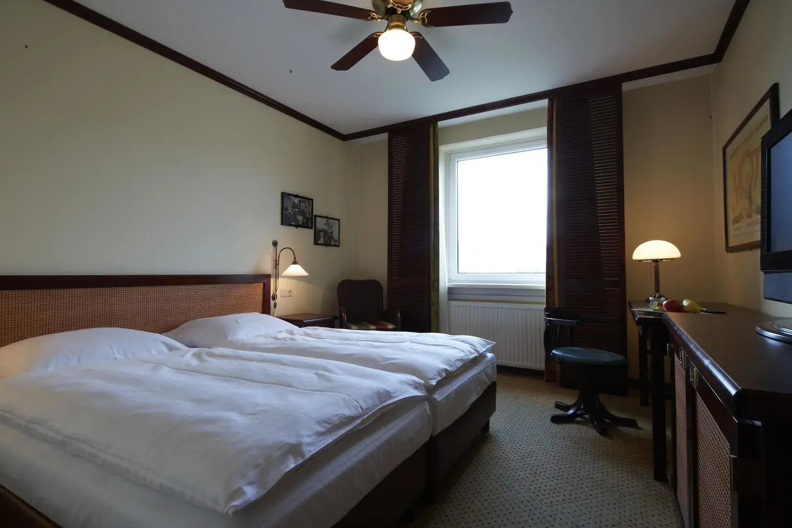 Trans World Hotel Donauwelle