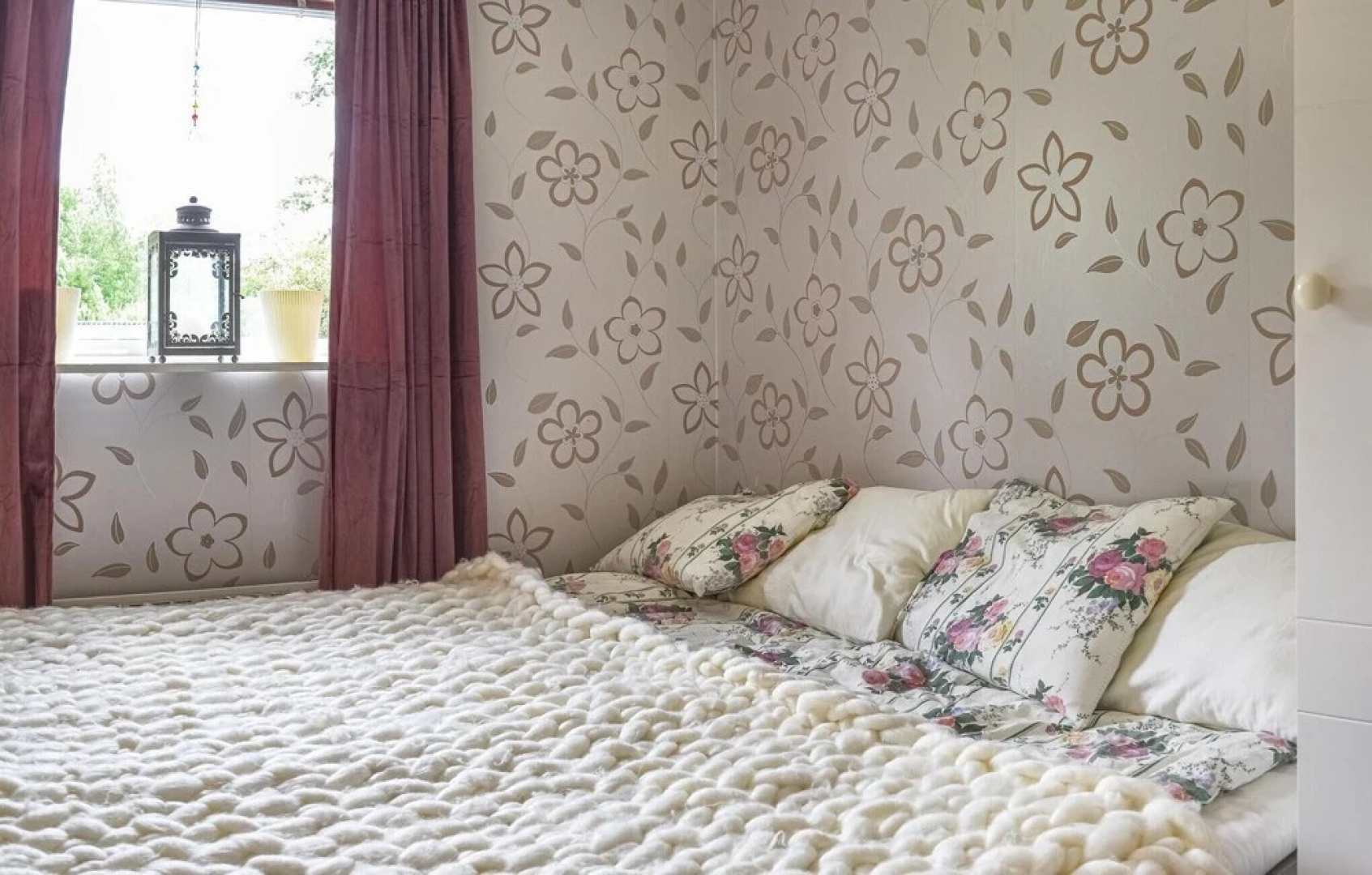 Beautiful Home in Vara With 4 Bedrooms and Wifi