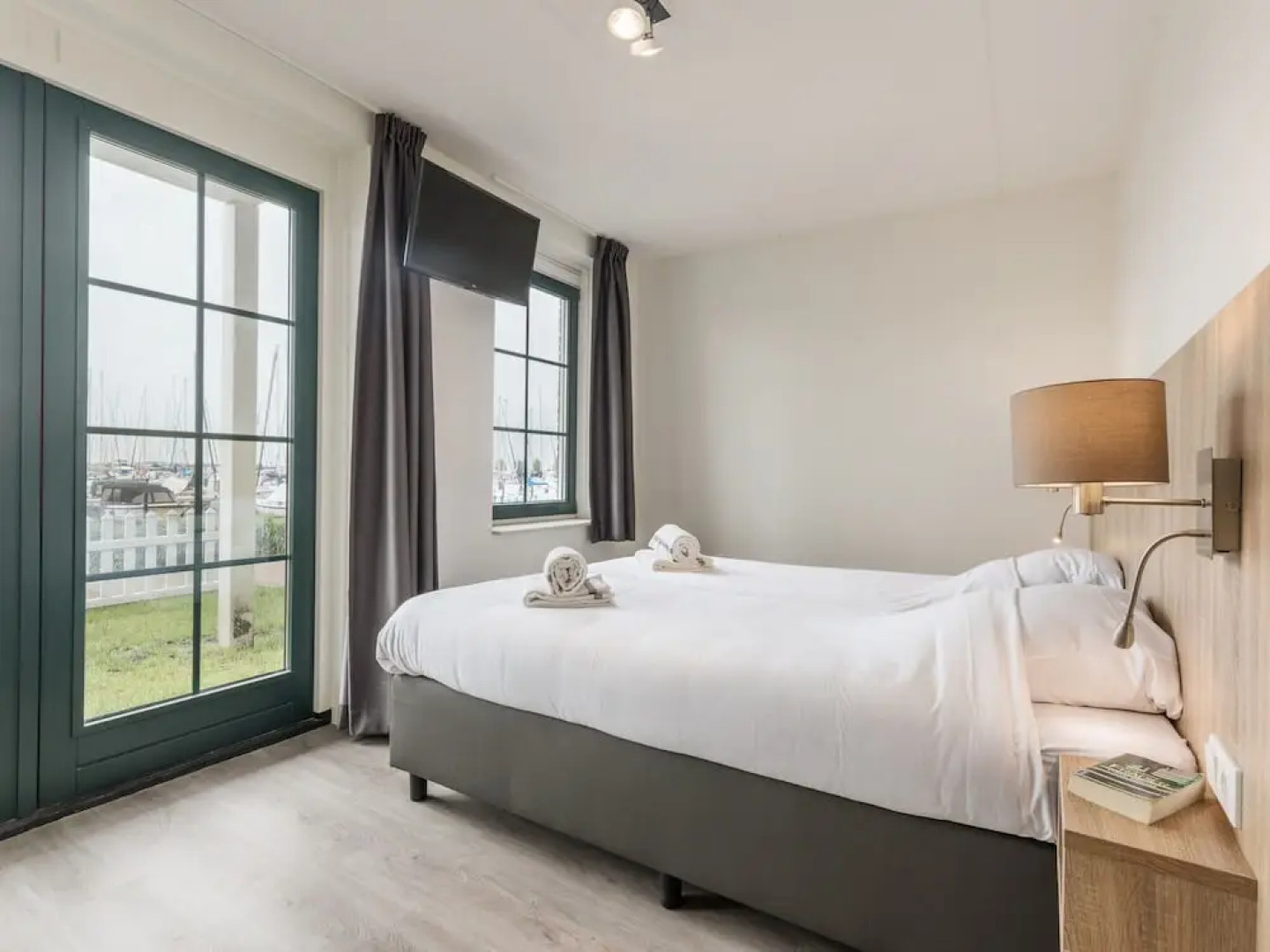 Pet-friendly Garden Getaway