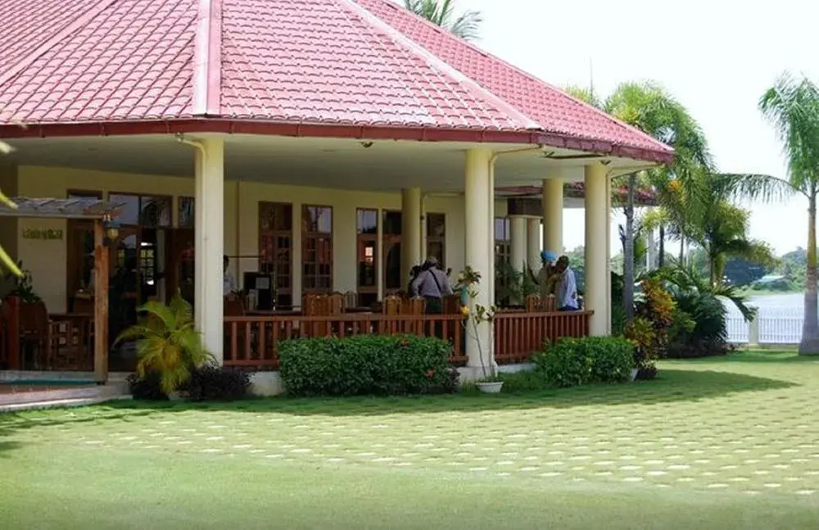 Win Unity Resort Hotel