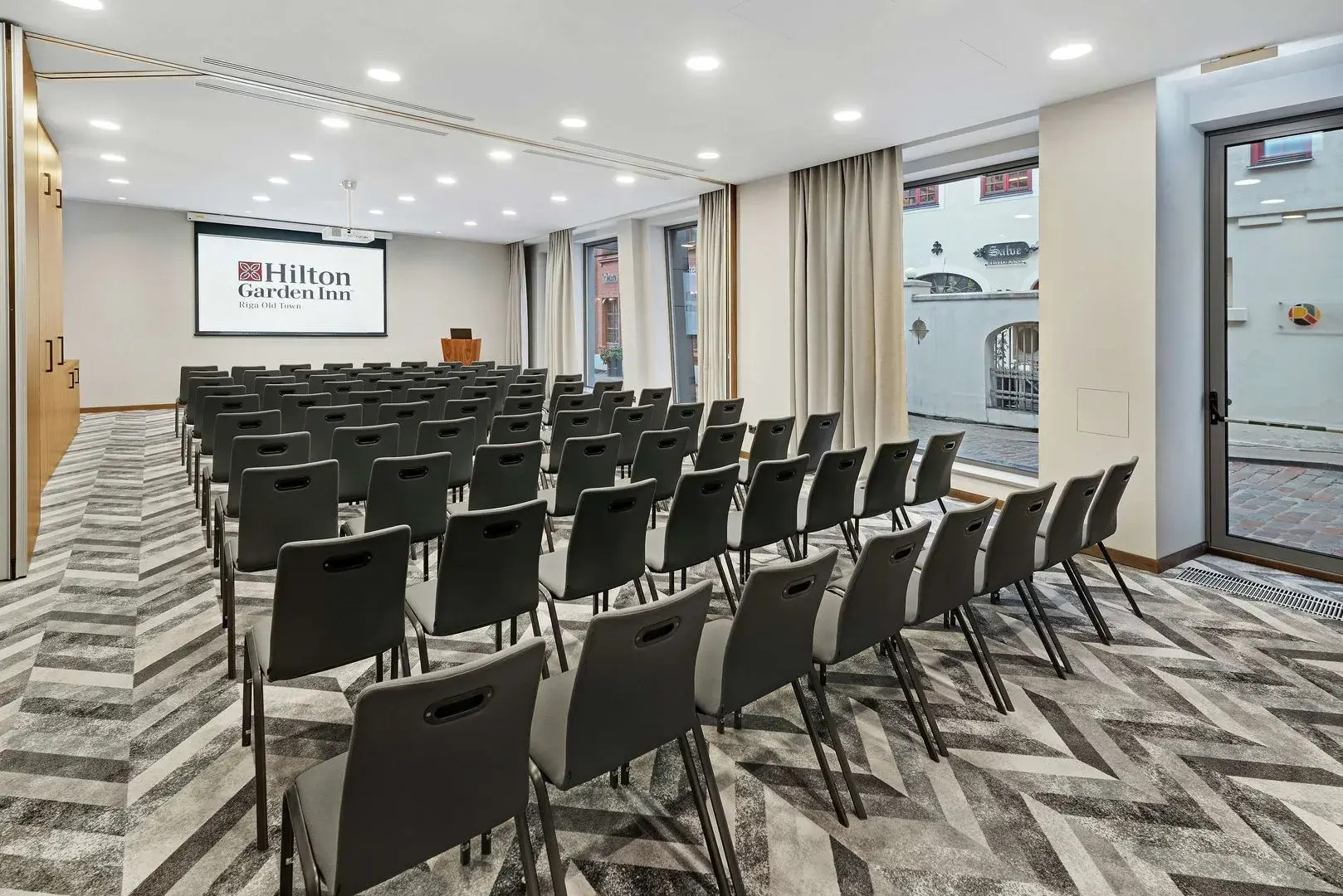 Отель Hilton Garden Inn Riga Old Town