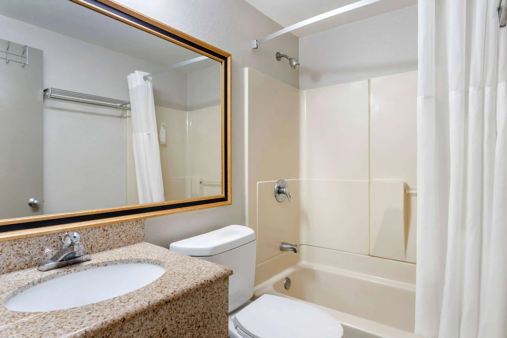 Days Inn by Wyndham Wrightstown McGuire AFB/Bordentown