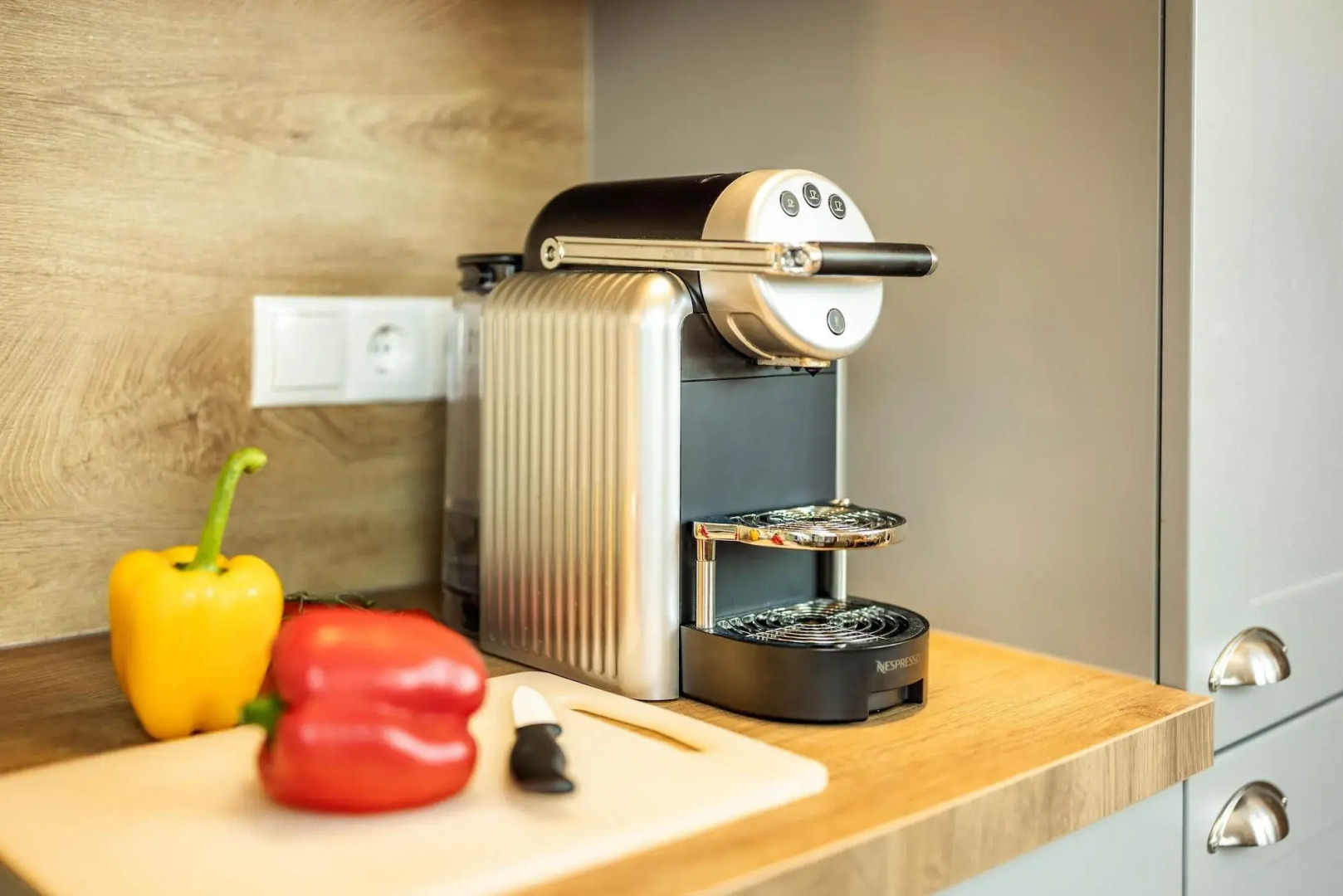 Jimmy's Apartments Lory