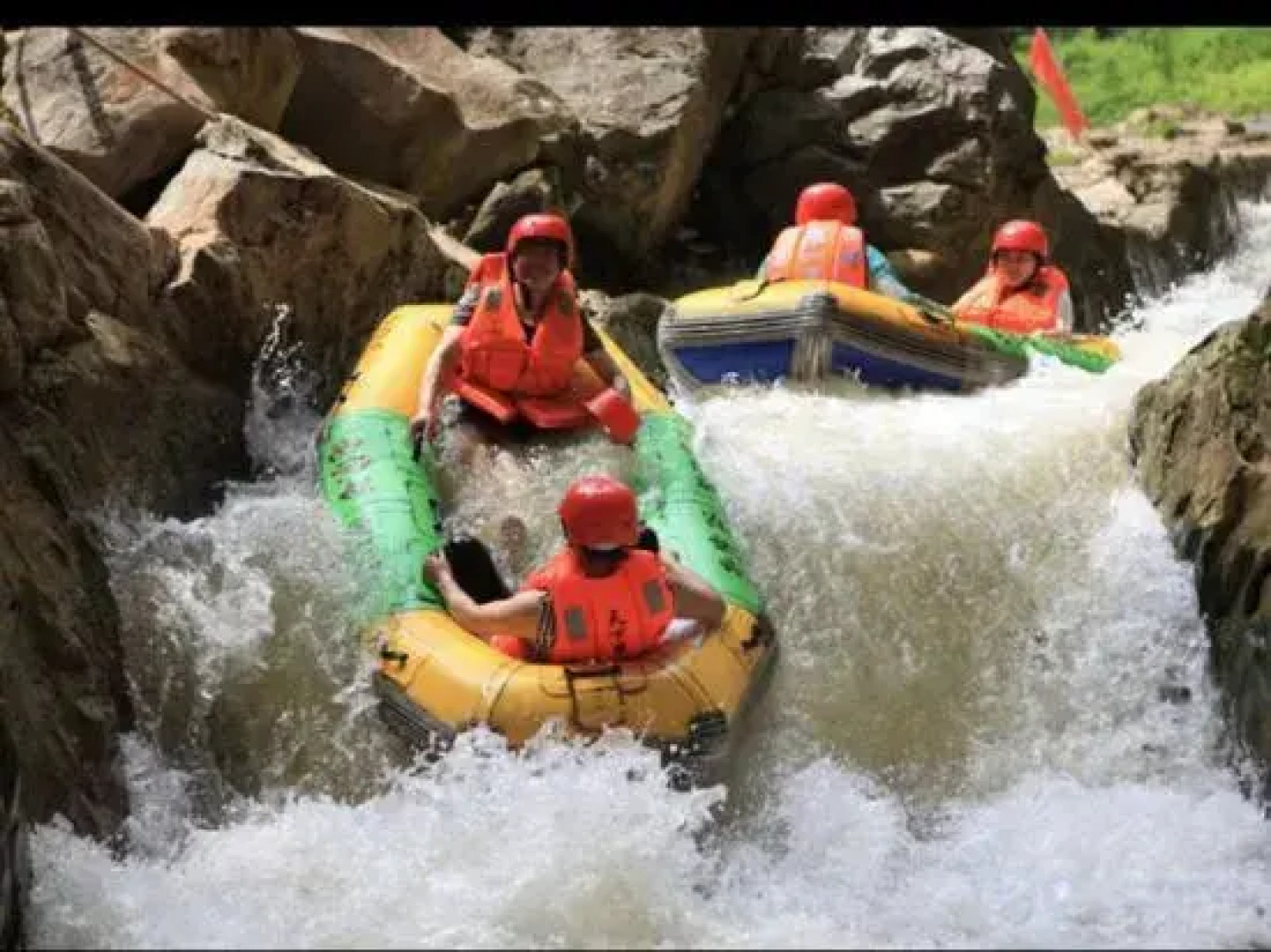 Yingxi Peak Forest Corridor Cuiying Residence