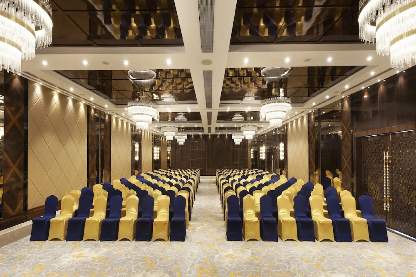 Cenneys Gateway - Pride of Salem