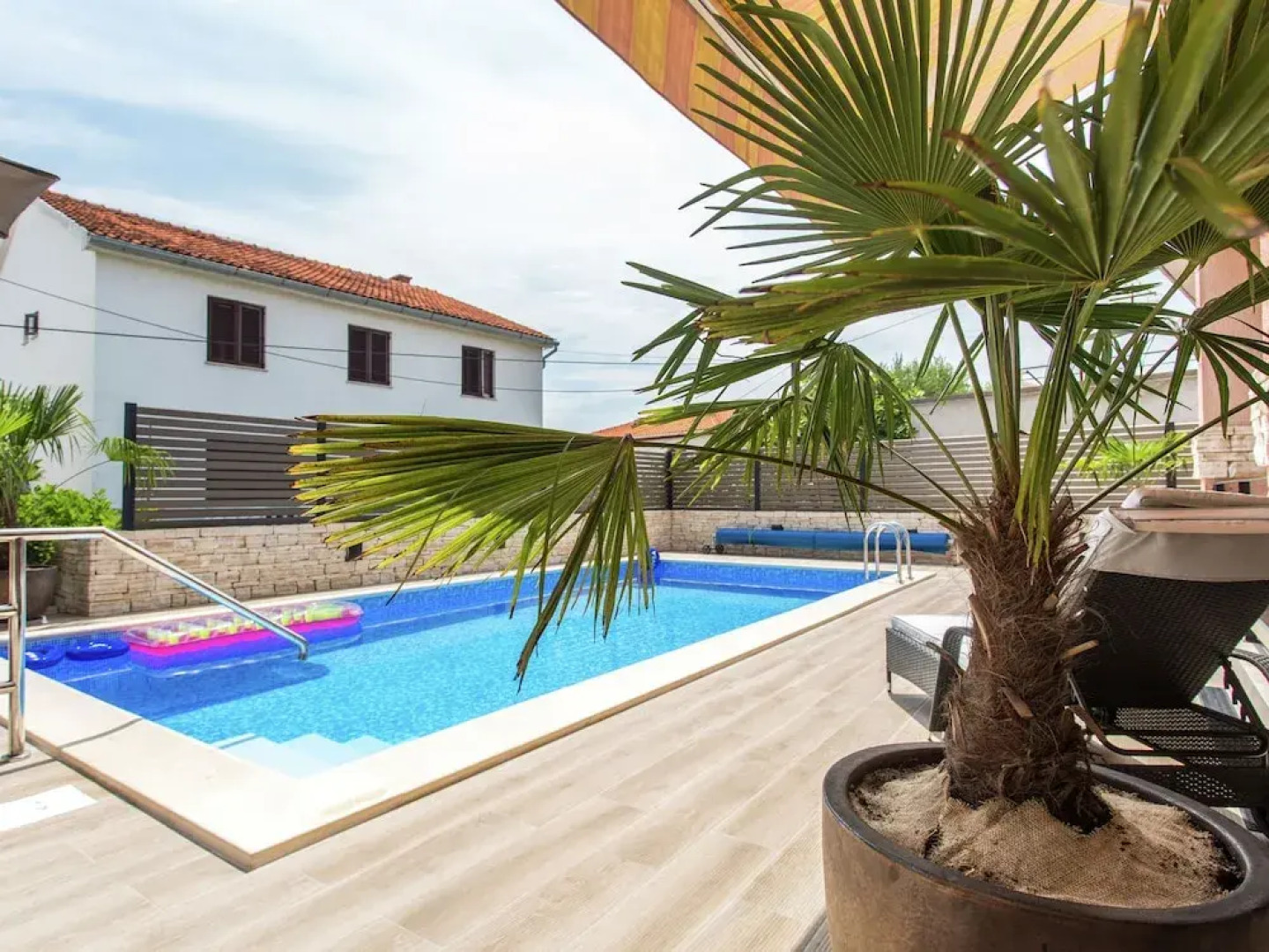Apartment 600 m From a Nice Beach in the Cute Silo With Shared Swimming Pool