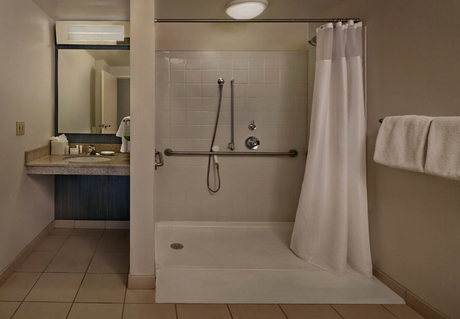 Courtyard by Marriott Providence Warwick