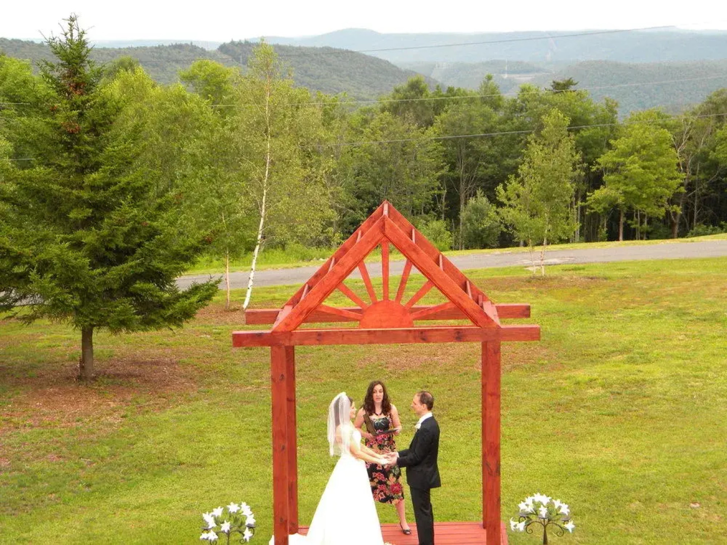 Rose And Goat Retreat - Mountain View Apartment