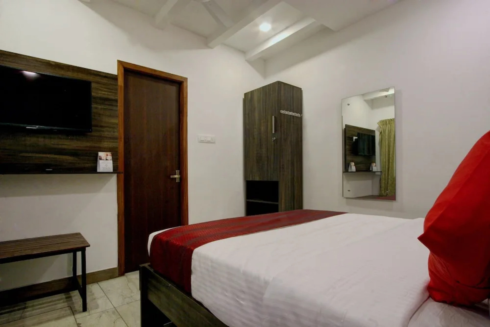 Oyo 43264 Residenza Pagoda Resorts