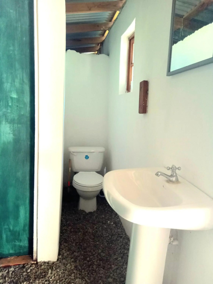 La Familia Guest House and Natural Farm