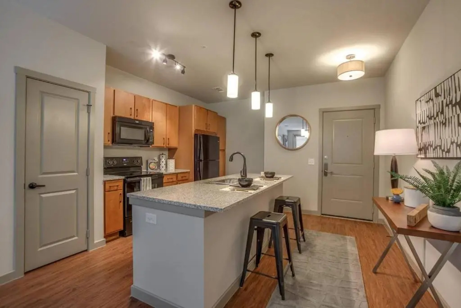 Texas Corporate Housing Solutions Professional Apt