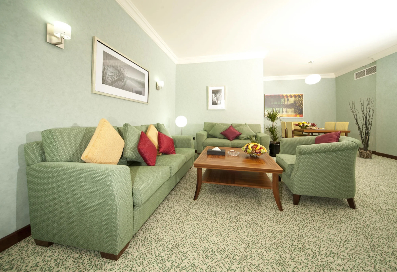 Отель City Seasons Al Hamra Hotel