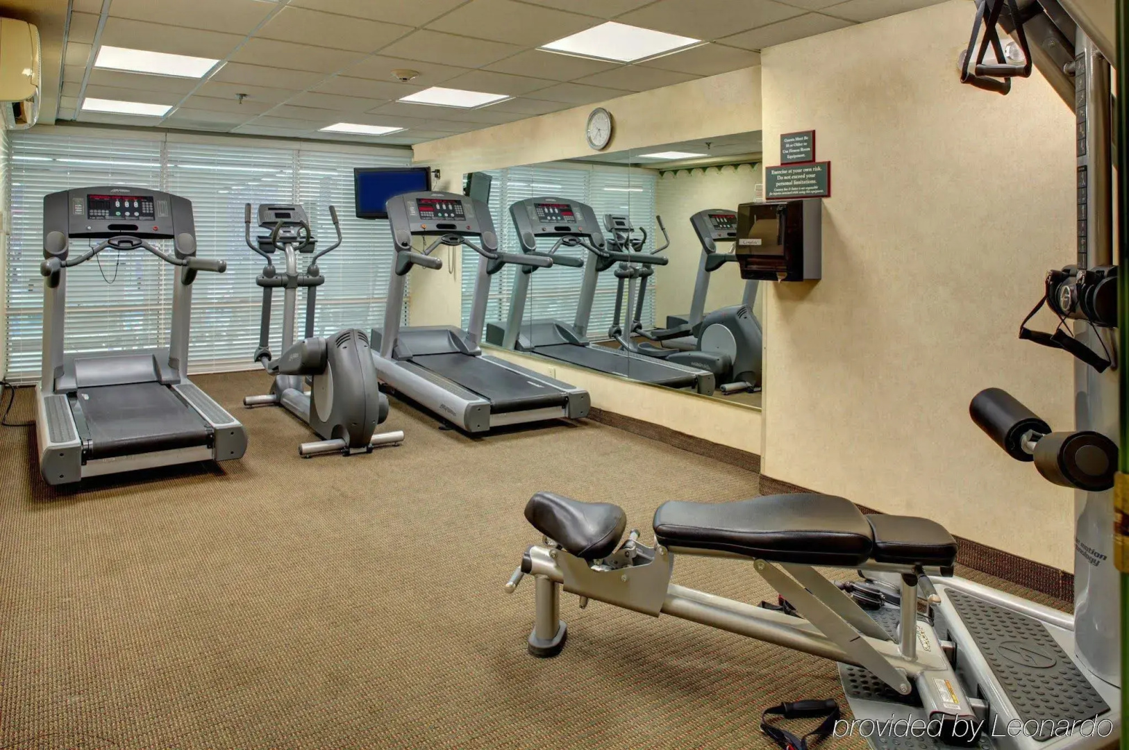 Country Inn & Suites by Radisson Asheville Downtown Tunnel Road
