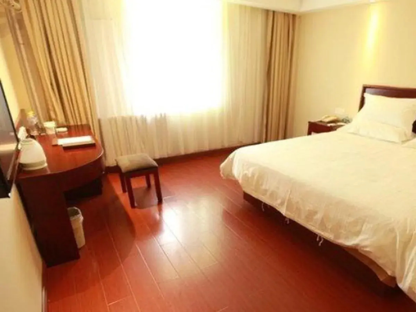 GreenTree Inn Heze Mudan Road Bus Terminal Station Express Hotel