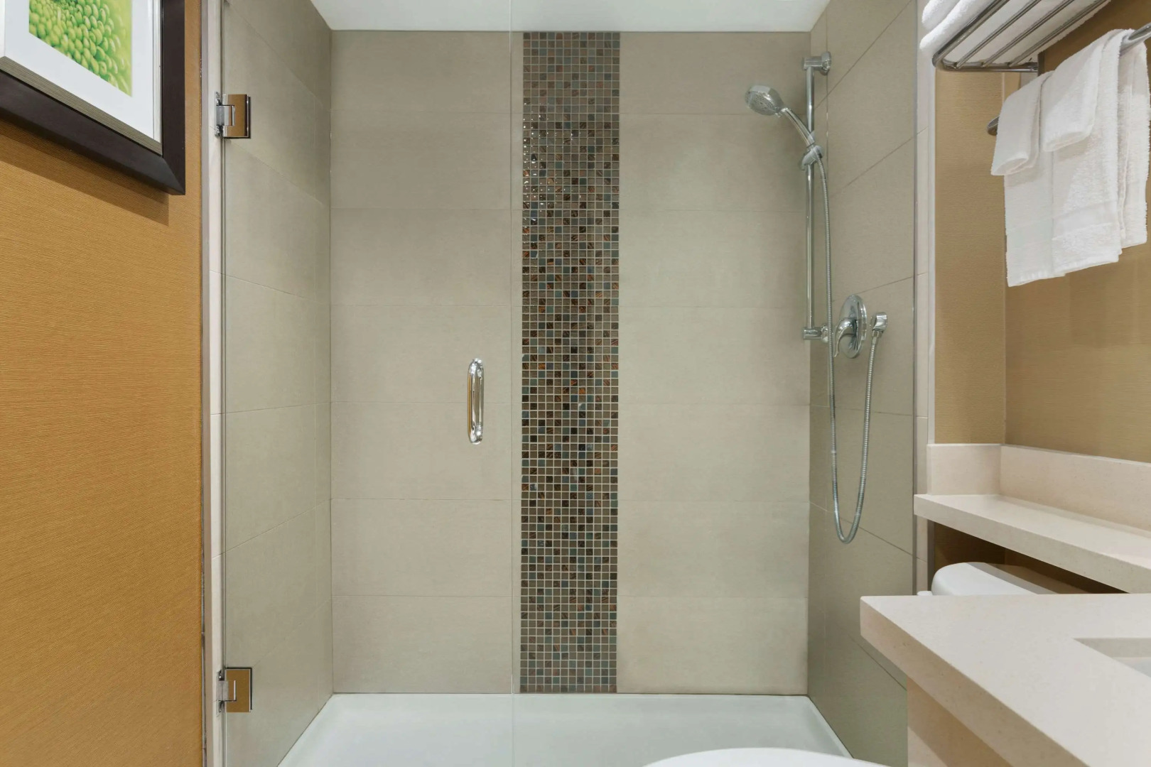 Travelodge by Wyndham Toronto East