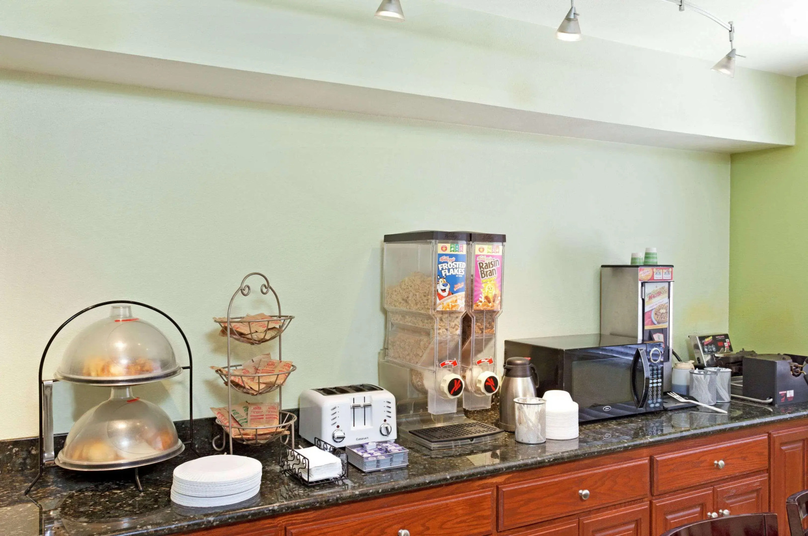 Travelodge by Wyndham Banning CA Near Casino/Outlet Mall