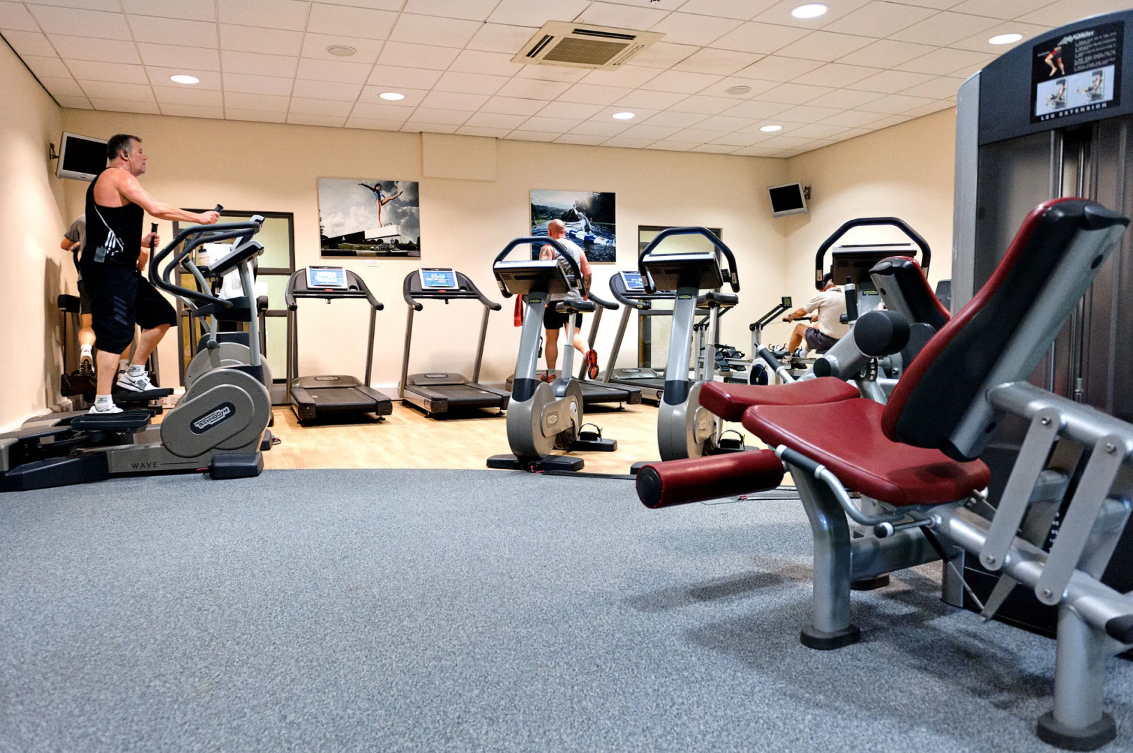 Burleigh Court Hotel