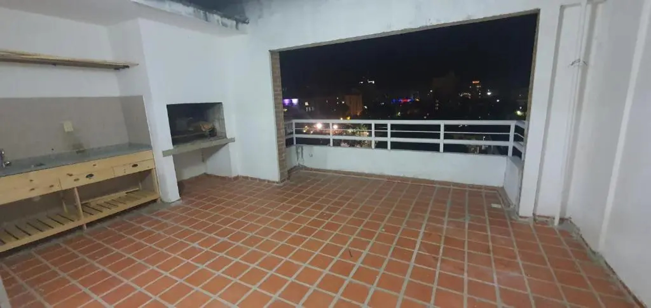 Departamento de 2 dormitorios con Terraza y Asador