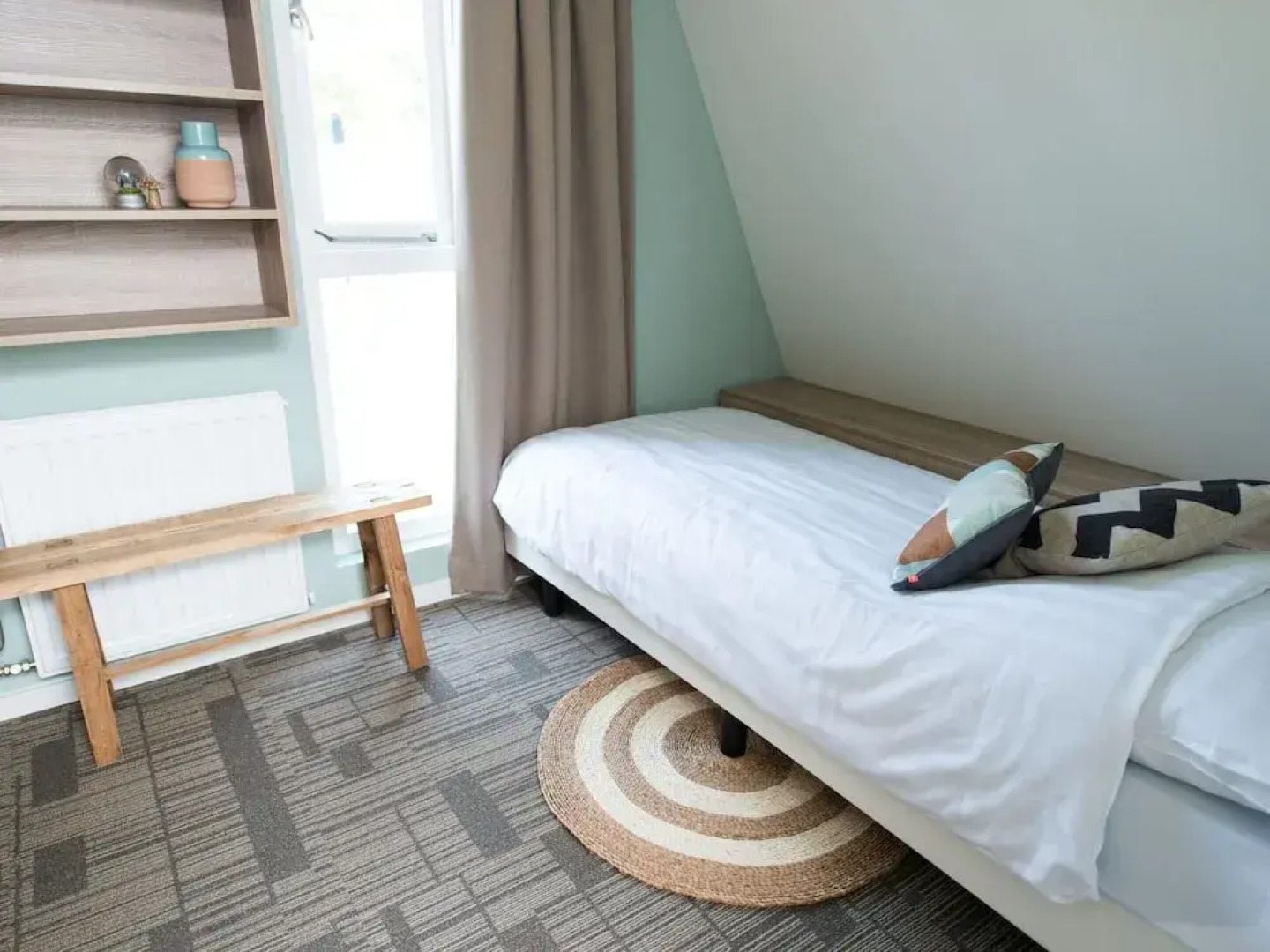 Forest-edge Family Bungalow