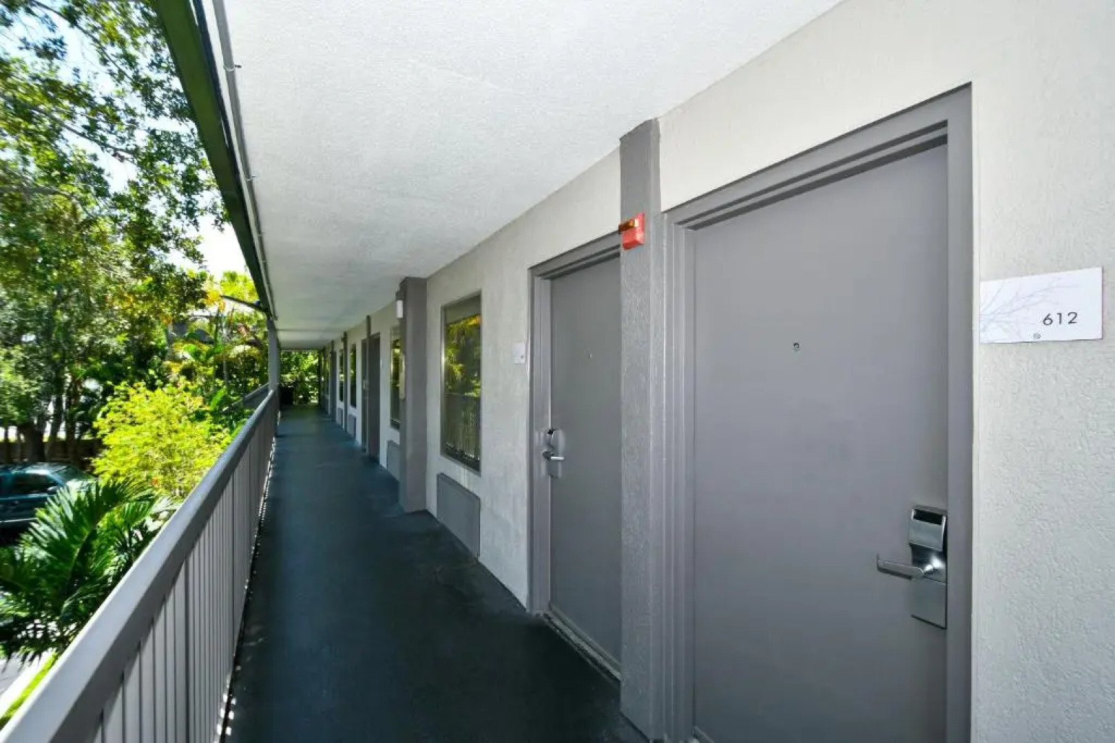 Ramad 612 - Pool, Bunk Beds, Huge TV, Tiki Bar