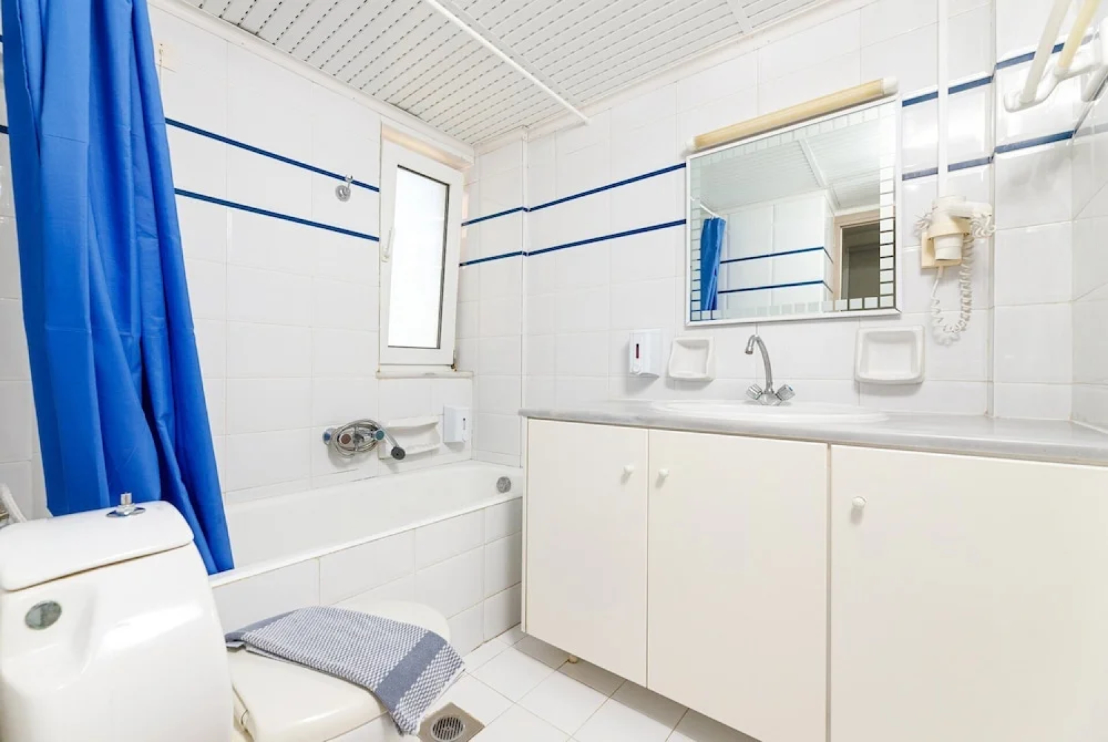 Kostakis Beach Hotel