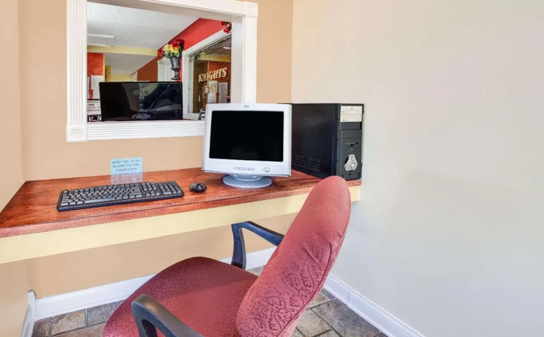 Rodeway Inn & Suites