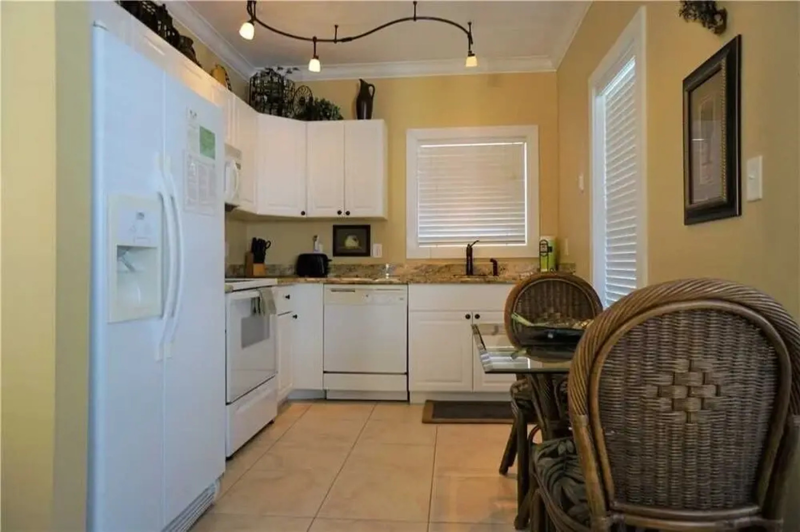 Island Paradise 8AD - 1 Br Condo