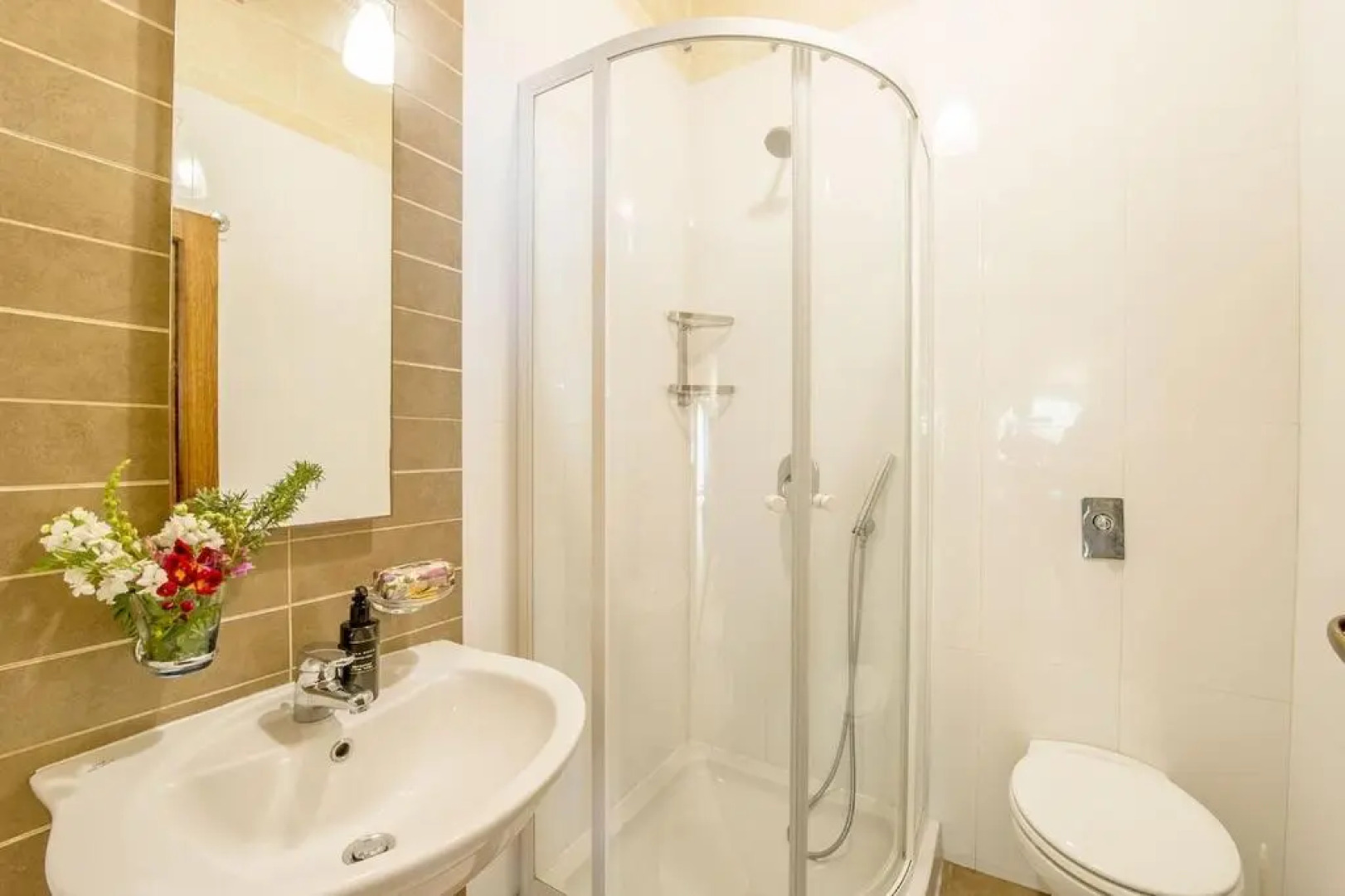 The Hamlet 2 Holiday Home