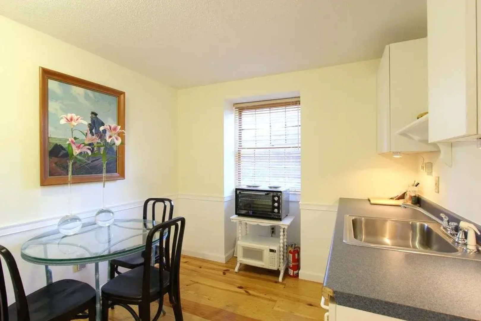 Charles and Charles MV