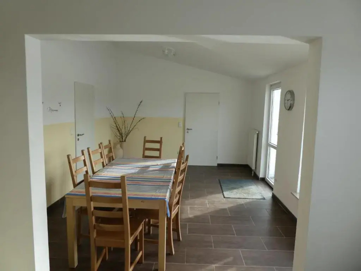 Ruhige Ferienwohnungen mit Teichblick