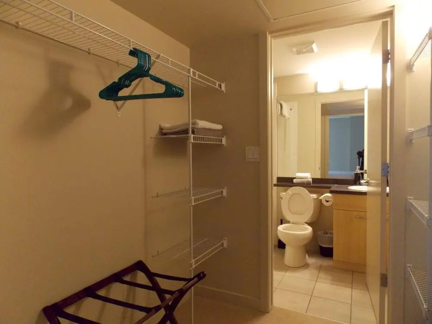 FastLane Suites Rouleau North