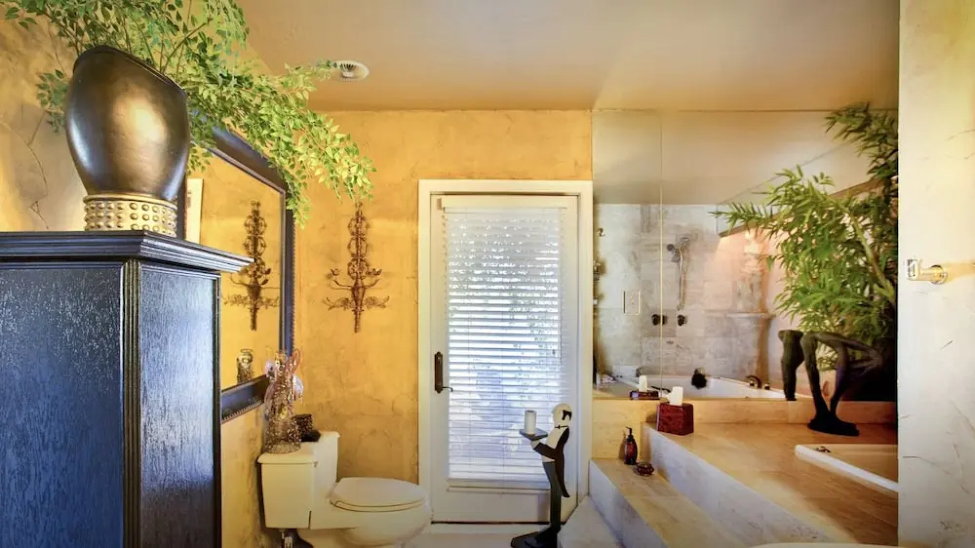 Ellen's Paradise Retreat