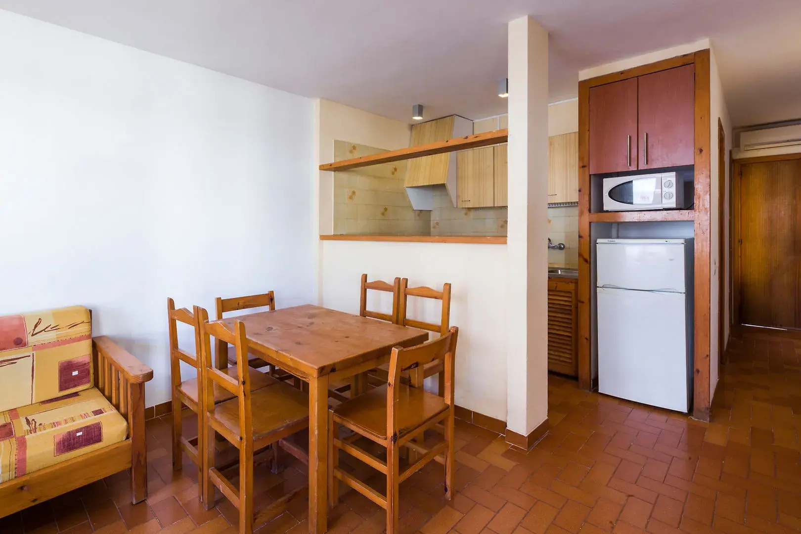 Apartamentos Arlanza - Adults Only