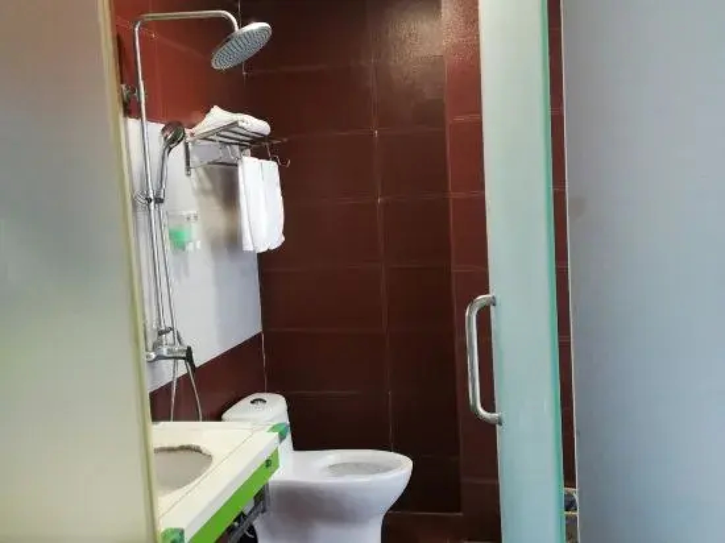 Xingguo Jiehao Hotel