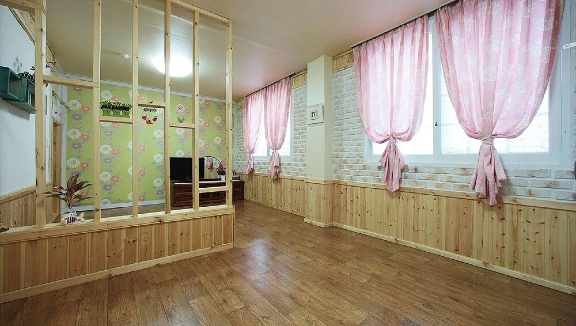 Muju Bakam Villa Pension