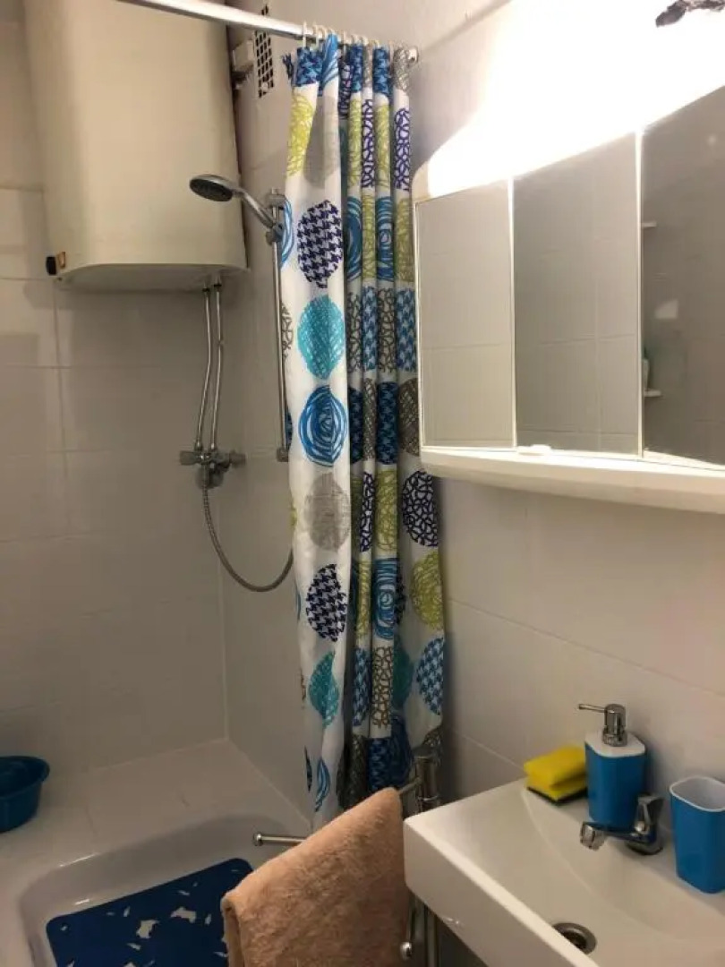 2 Privatzimmer , Dusche /WC nahe Köln
