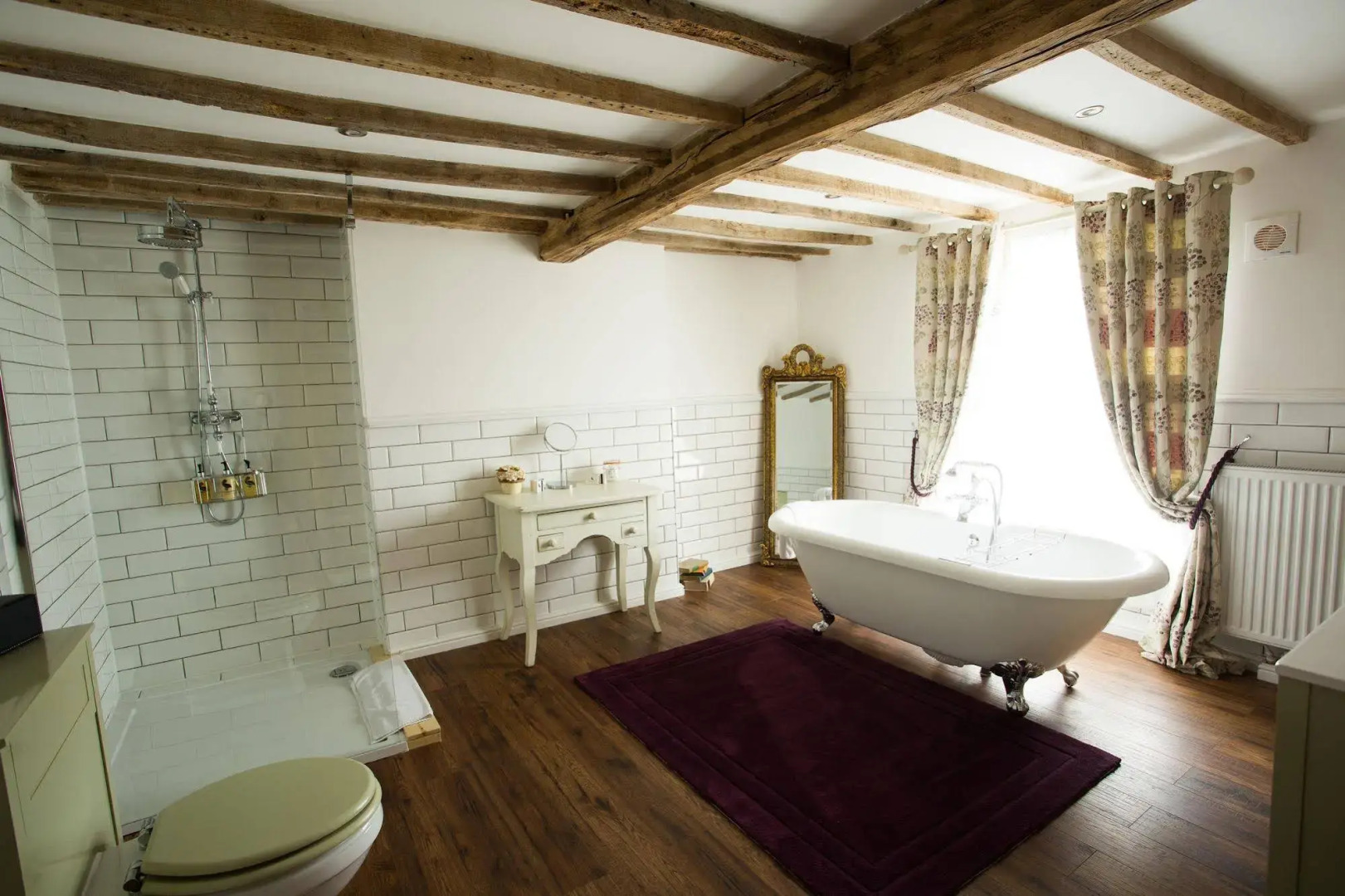 The Vicarage Freehouse & Rooms