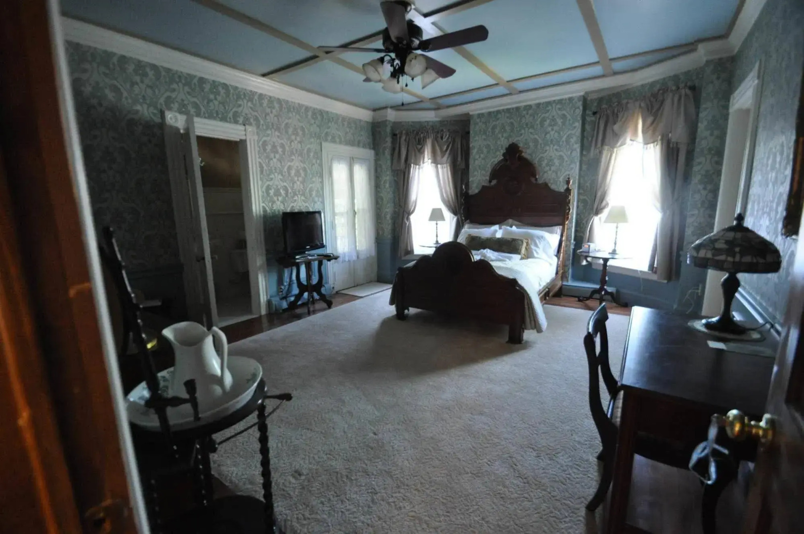 The Wallingford Victorian Inn