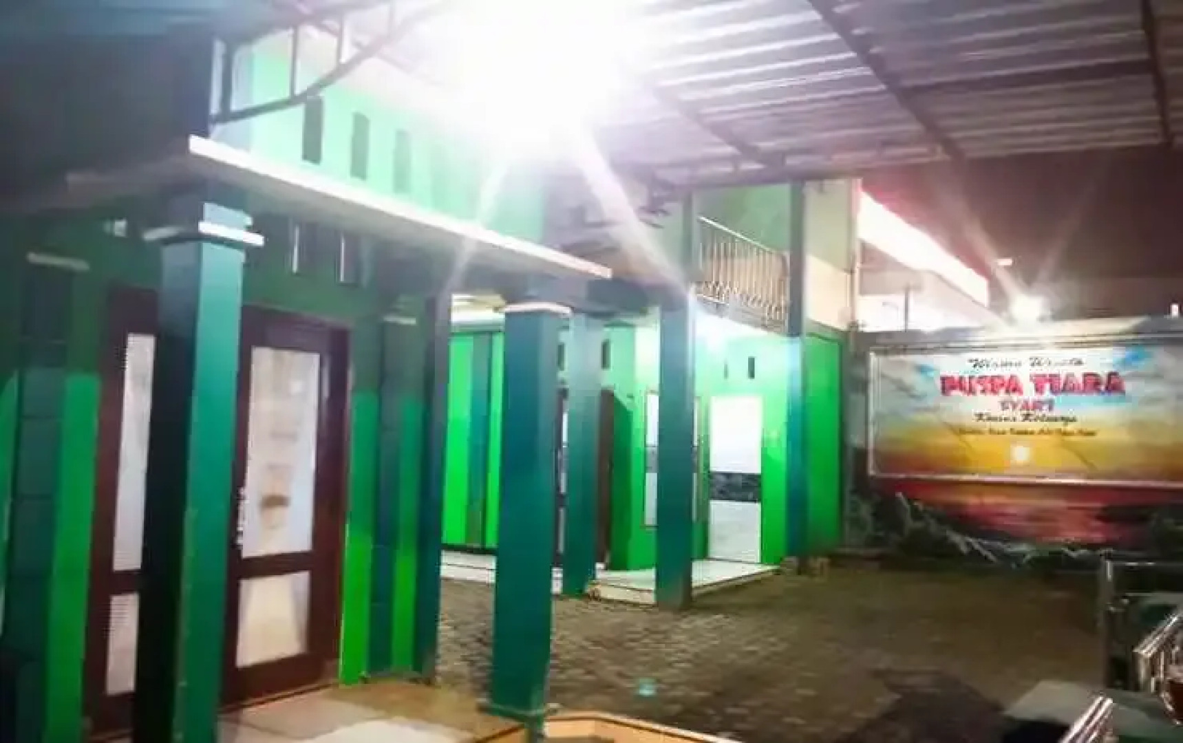 Puspa Tiara Syar'i Guci Mitra RedDoorz