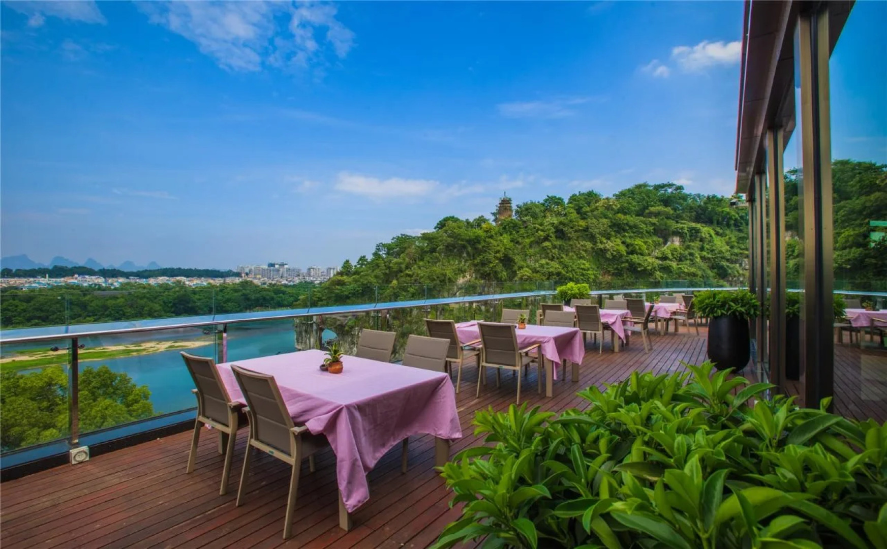 Jolie Vue Boutique Guilin