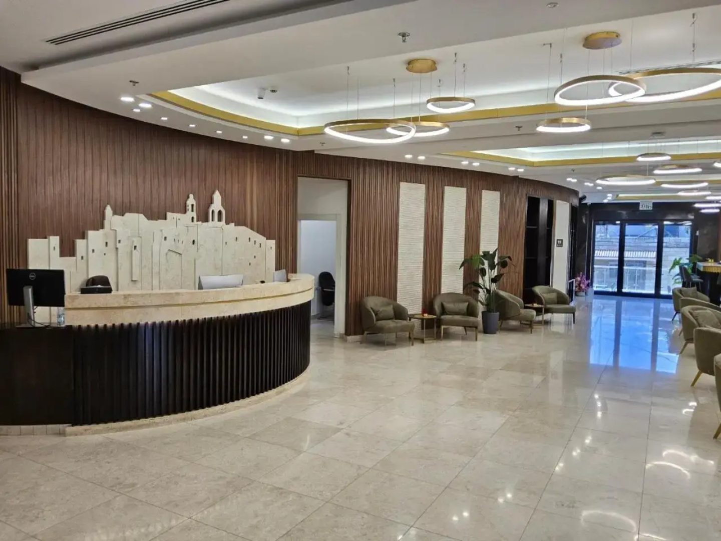 Angel Hotel