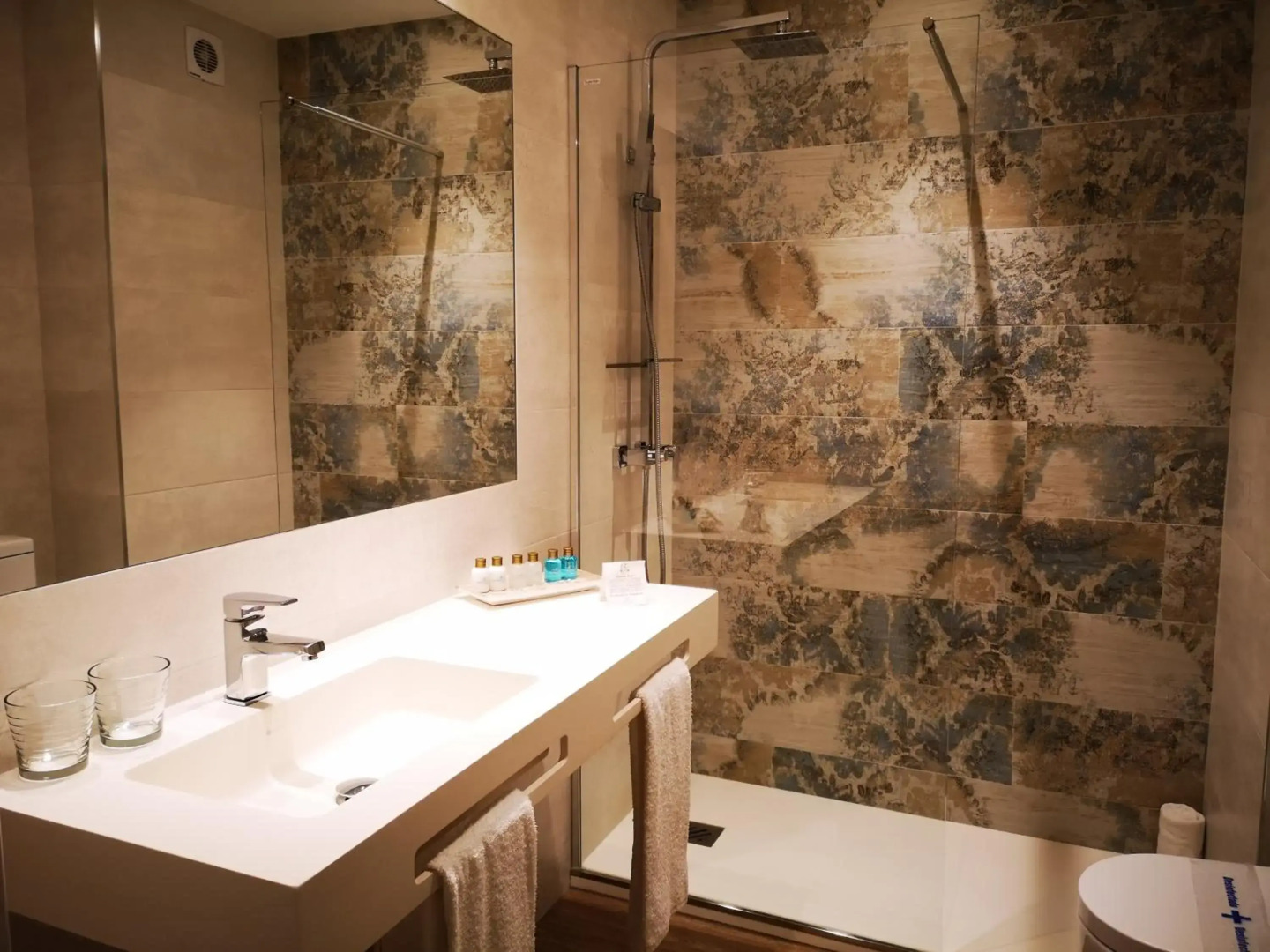 Hotel Aquaria Caneliñas